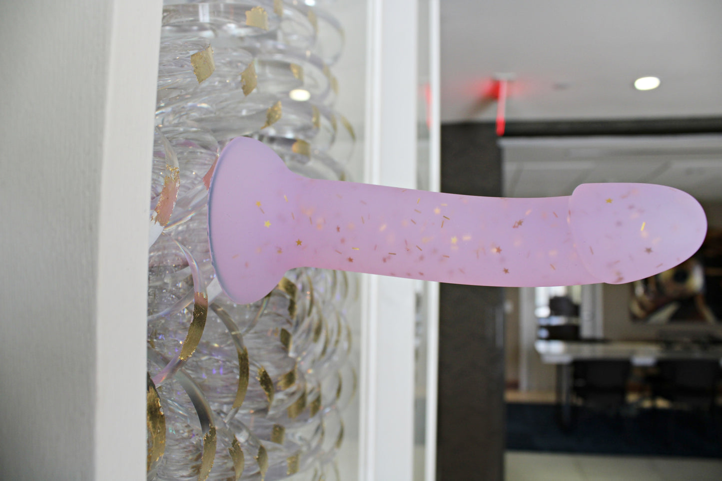 Fides – The Clear Dildo