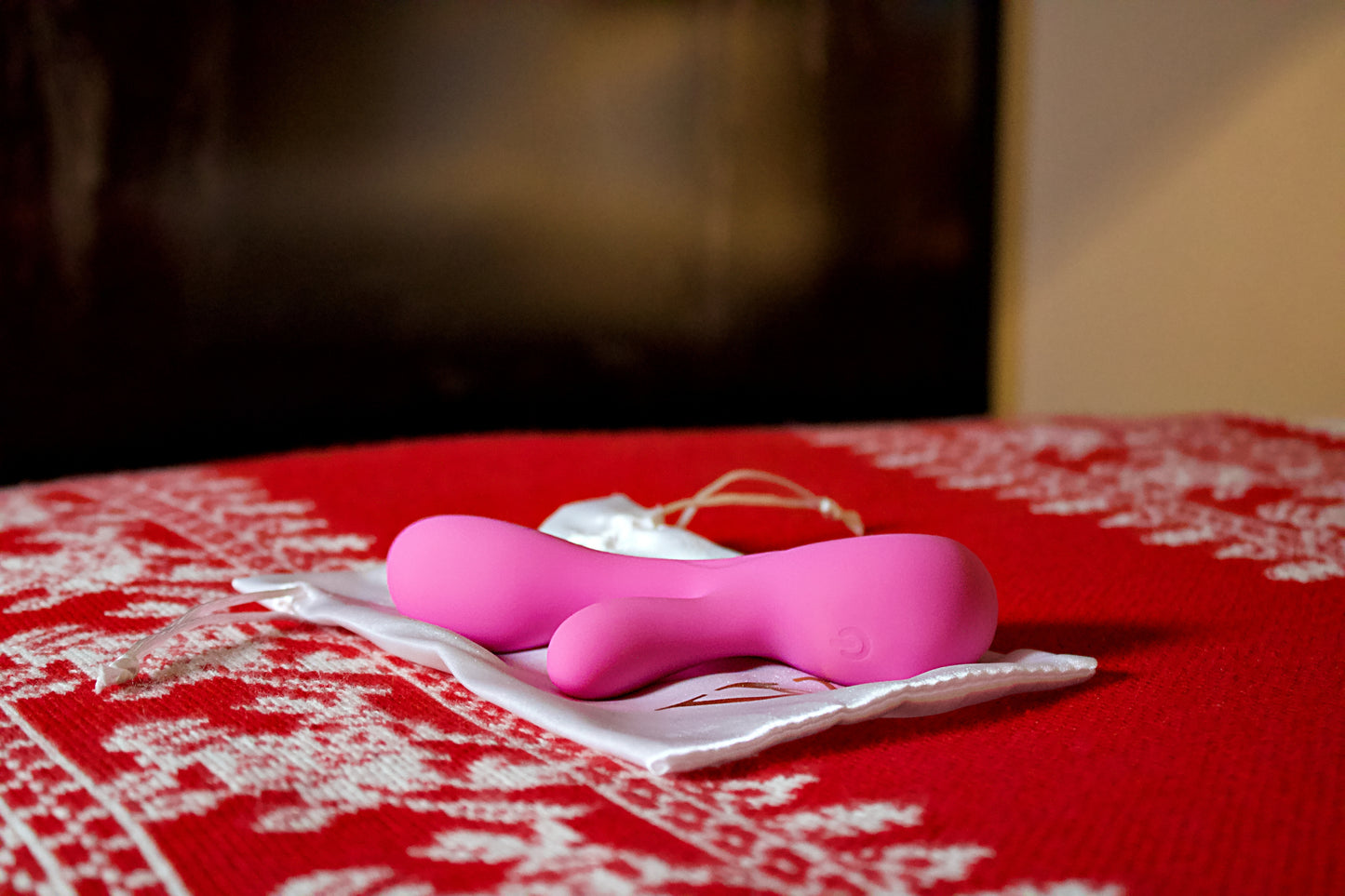 Carmena: The Compact Rabbit Massager