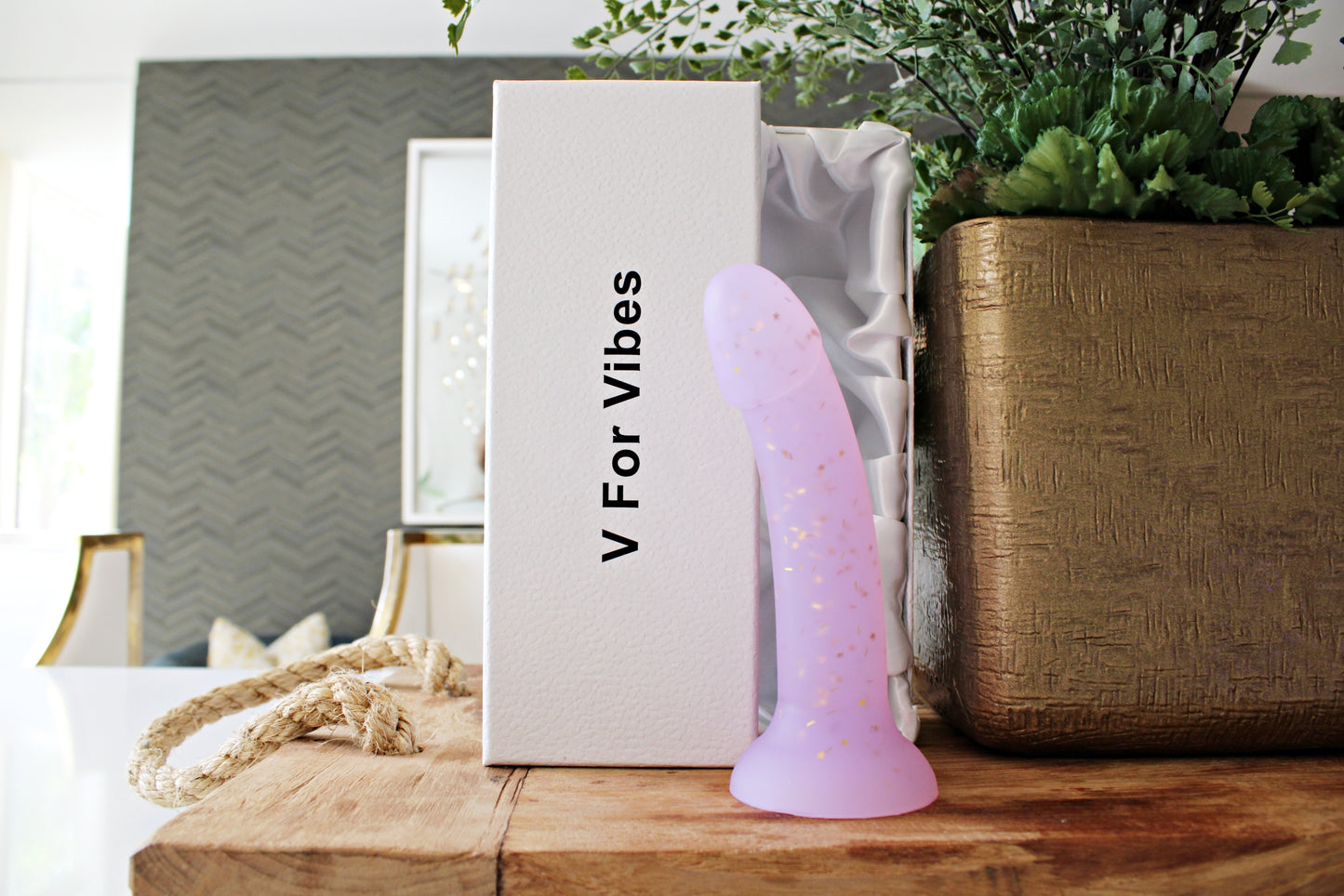 Fides – The Clear Dildo